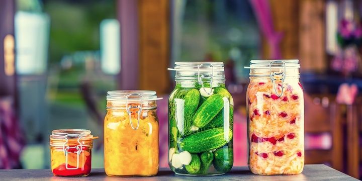 6 Foods That You Should Keep out of the Fridge Pickles