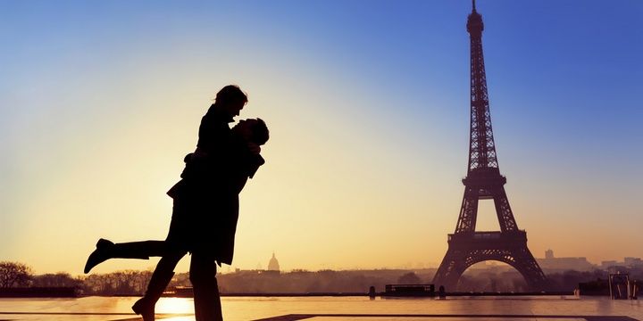 6 Reasons Why You Should Consider Dating a Travelling Girl she will appreciate your company