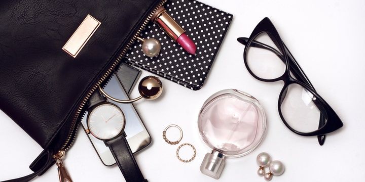 6 Tricks That Can Transform Your Casual Clothes into Something Fancy Makeup Matters