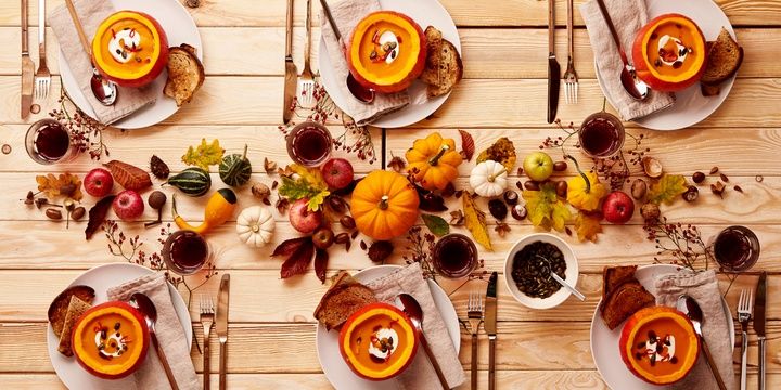 6 Things You Should Do to Arrange an Incredible Thanksgiving Party Buying ingredients