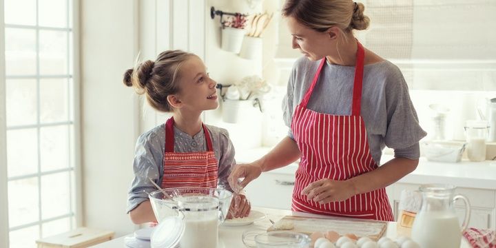 6 Things You Should Do to Arrange an Incredible Thanksgiving Party Enlisting help