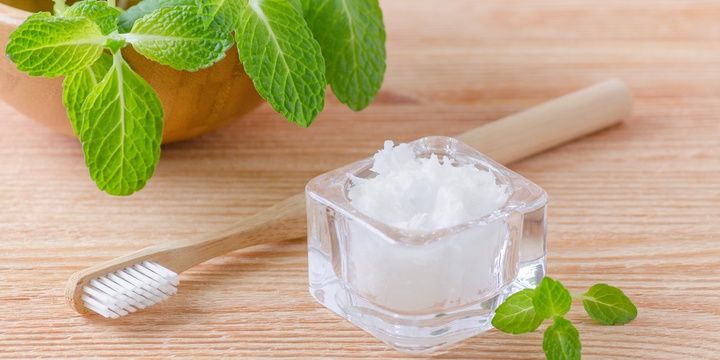5 Methods That Reduce Tooth Sensitivity The right way to brush your teeth
