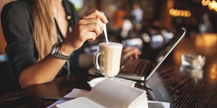 5 Symptoms of Emotional Addiction to Stress You are obsessed with counting seconds