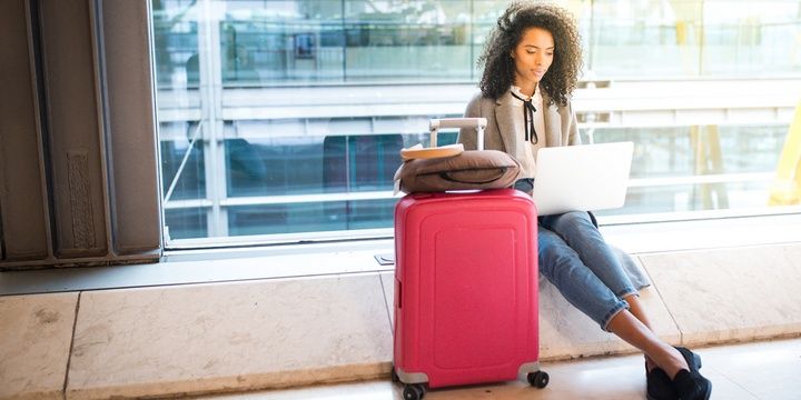 10 Advantages of Being Single in Your 30s You Can Travel on Your Own