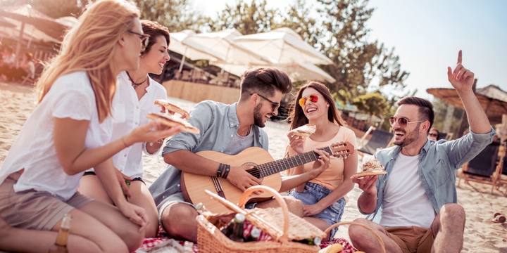9 Things You Must Do Even If You Love Your Partner Do not put up with bad behavior of your partners circle of friends