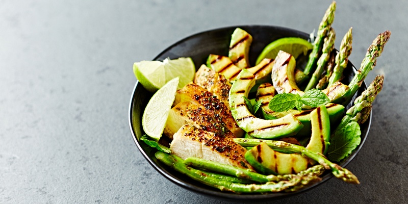 8 Magic Properties of Avocado Avocados improve your breath