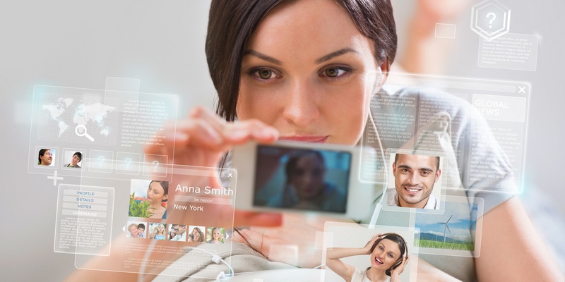 7 Proofs That Your Online Love Affair Will Never Become Reality The person is not willing to reveal details
