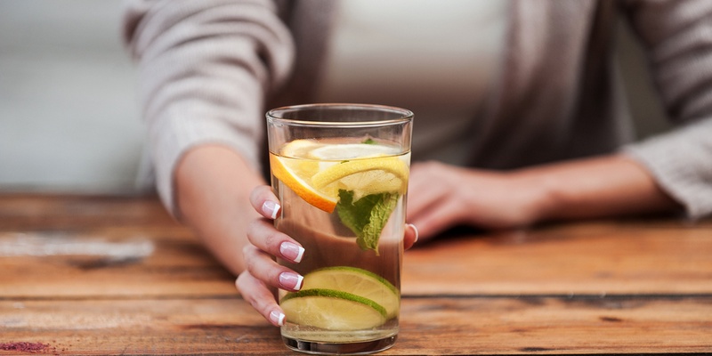 9 Proofs You Need to Hydrate Your Body Cells Water prevents pain