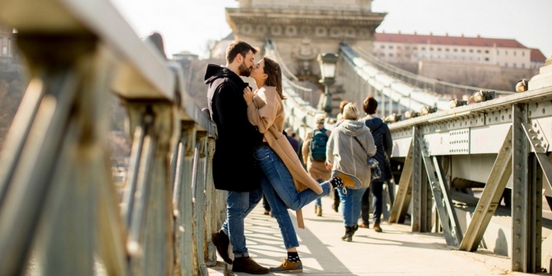 7 Phrases That Can Ruin Romance in Your Relationship Let me have a break from you