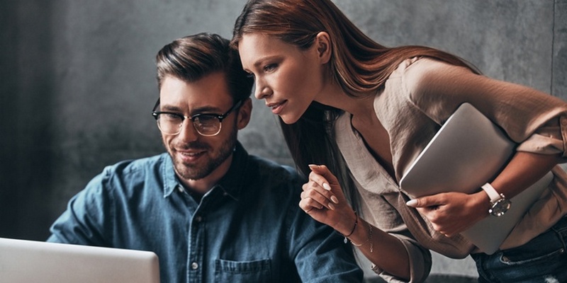 7 Things That Can Make an Average Girl an Alpha Partner Every single day we have to make decisions