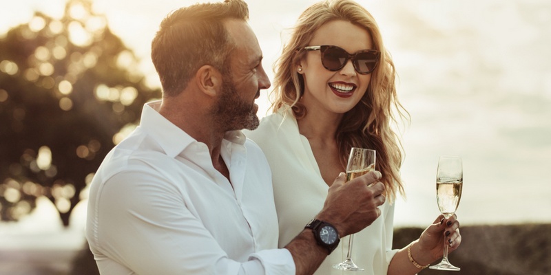 8 Habits Girls Have That Men Find Irritating You tend to reject his compliments