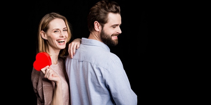 6 Subtle Ways to Tell Your Partner You Want to Be Closer Your partner is getting closer to you on a physical level