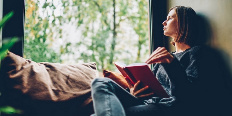 6 Things a Girl Experiences When She Stops Loving Her Man You have already forgotten what happiness is and how it feels to feel happy