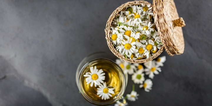7 Drinks to Strengthen Your Immune System and Prevent Inflammation Chamomile Tea