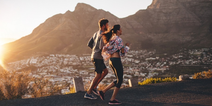 10 Proofs You Need a Girlfriend Who Likes to Be Alone She is ready to invest herself to build a strong bond
