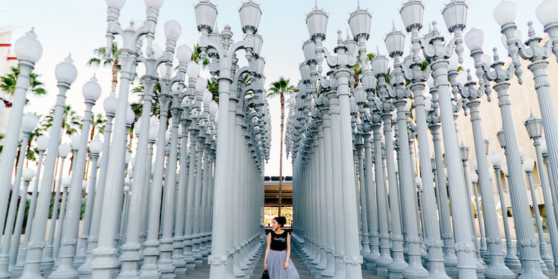 5 Places in the USA Where Instagrammers Make Their Best Shots Urban Light and LACMA